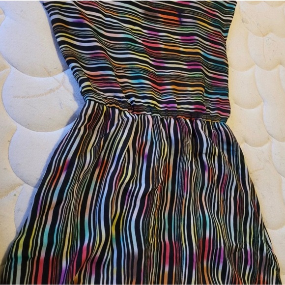Alice & Olivia Multicolor Striped SKATER 100% Silk Mini Dress Size Medium - Picture 5 of 8